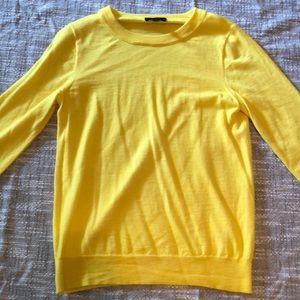 J. Crew Crew Neck Sweater in Yellow • Size Medium